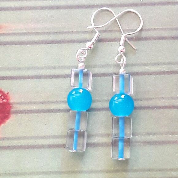 Artisan earrings  414# NEW bohemian Asymmetric mix match BFF earrings blue silv - Picture 3 of 4